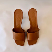 Lavenue Sandal - Tan