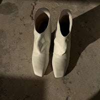 Lavenue Boot - White