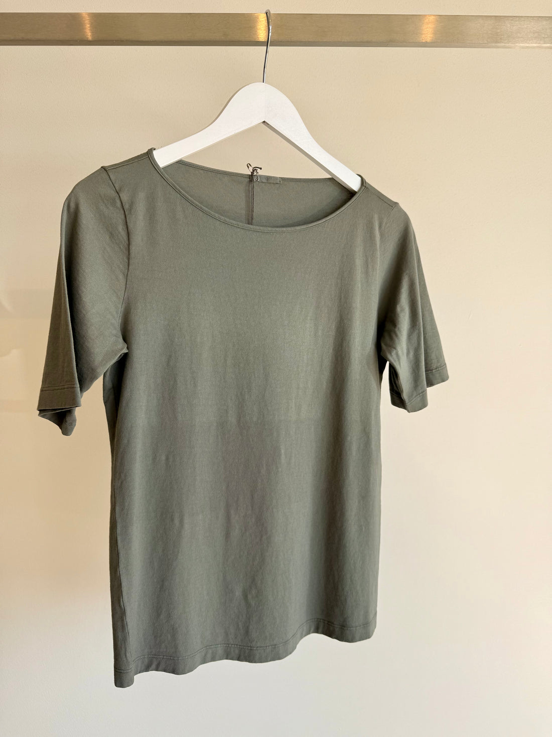 F152 - Ballet Neck Tee - Green