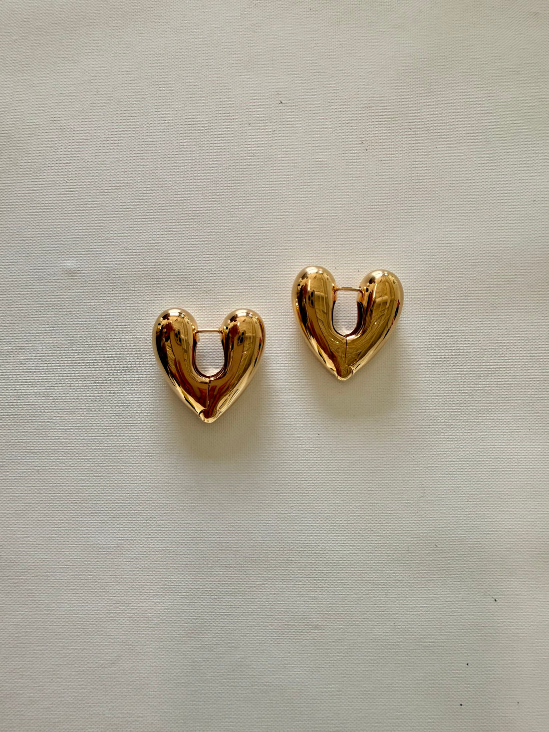Large Heart Hoops - Gold