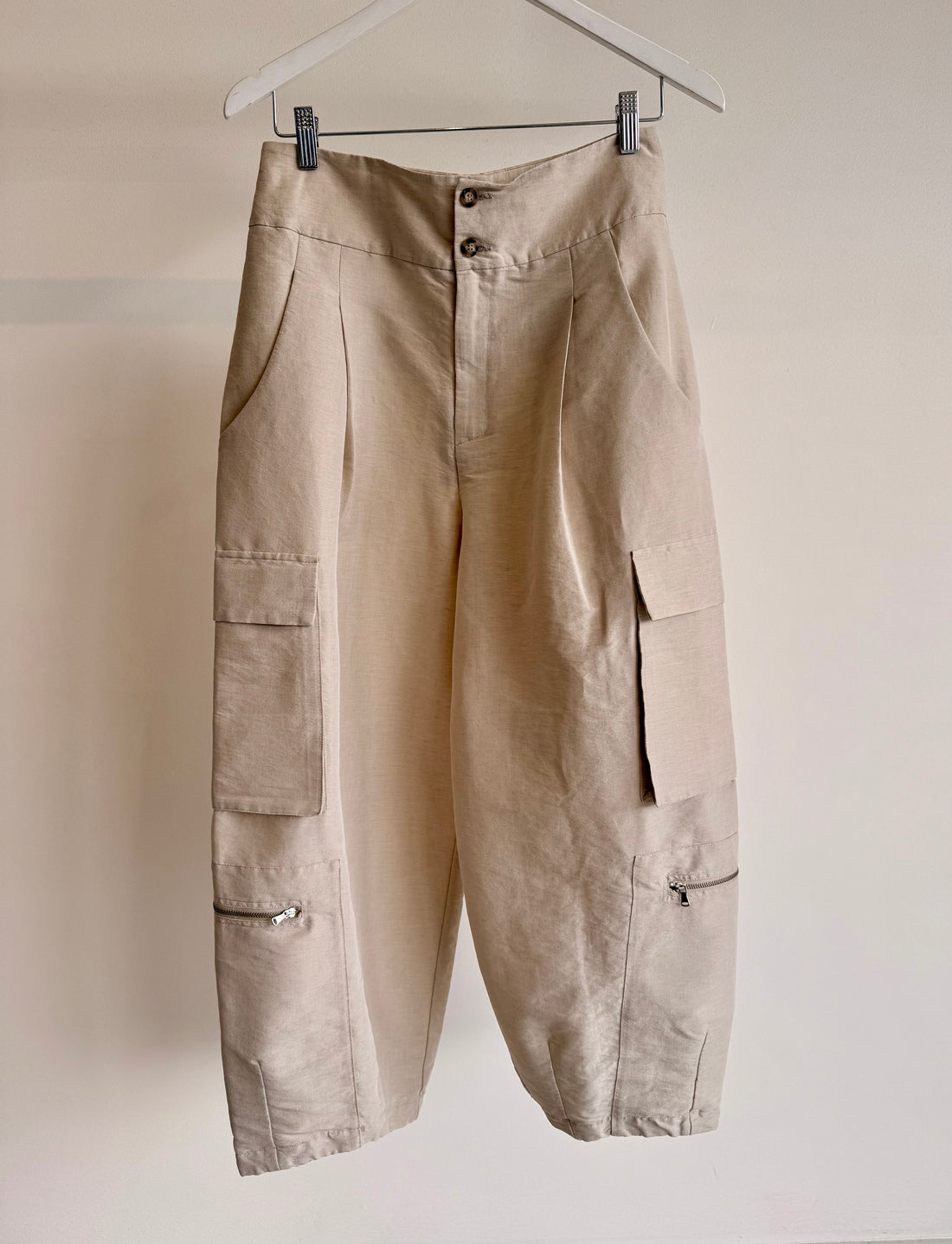 RC363 - Oversized Cargo - Biege