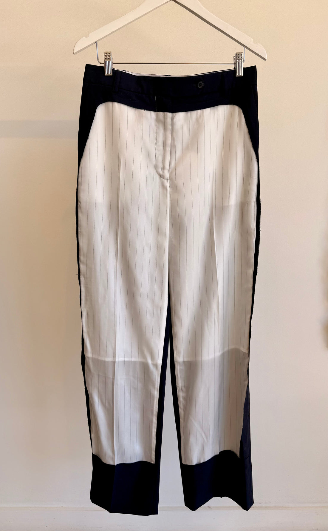 Crag Cutted Pants = Navy/White