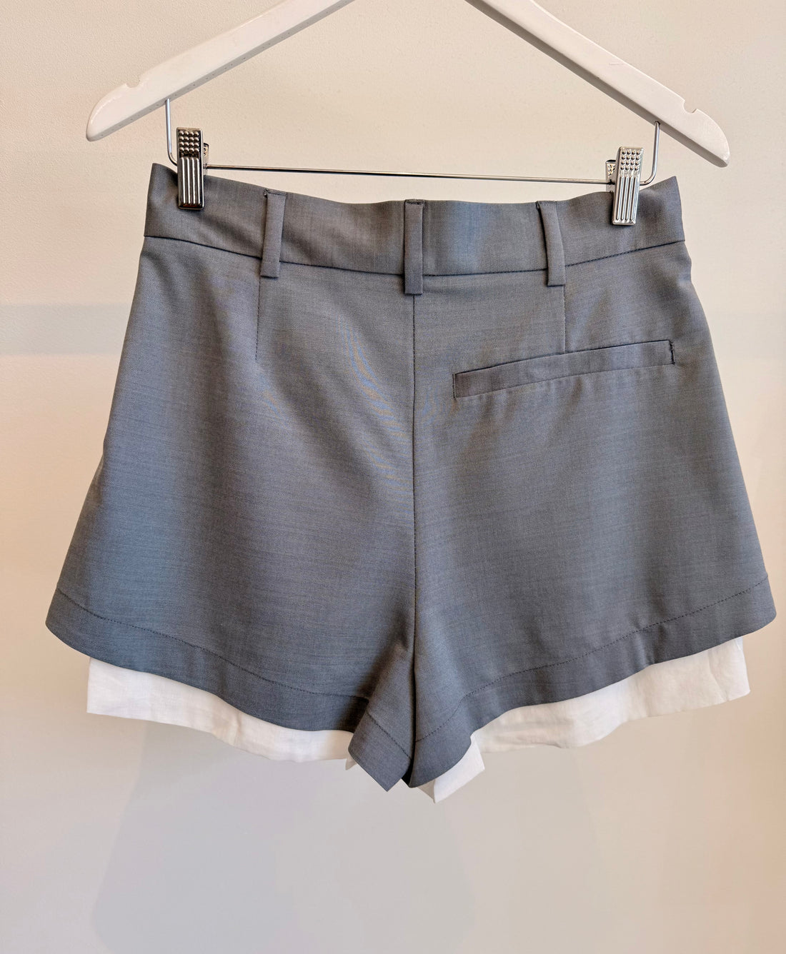 Graffio Short - Light Grey