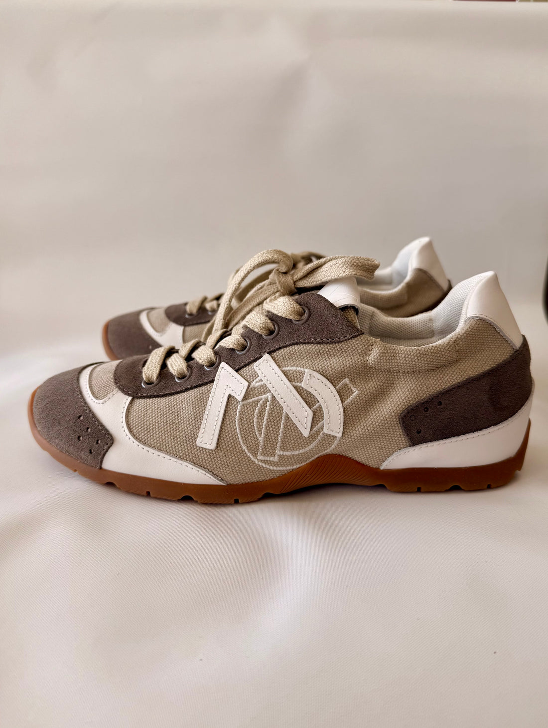 Tri Colored Sneaker - Neutrals
