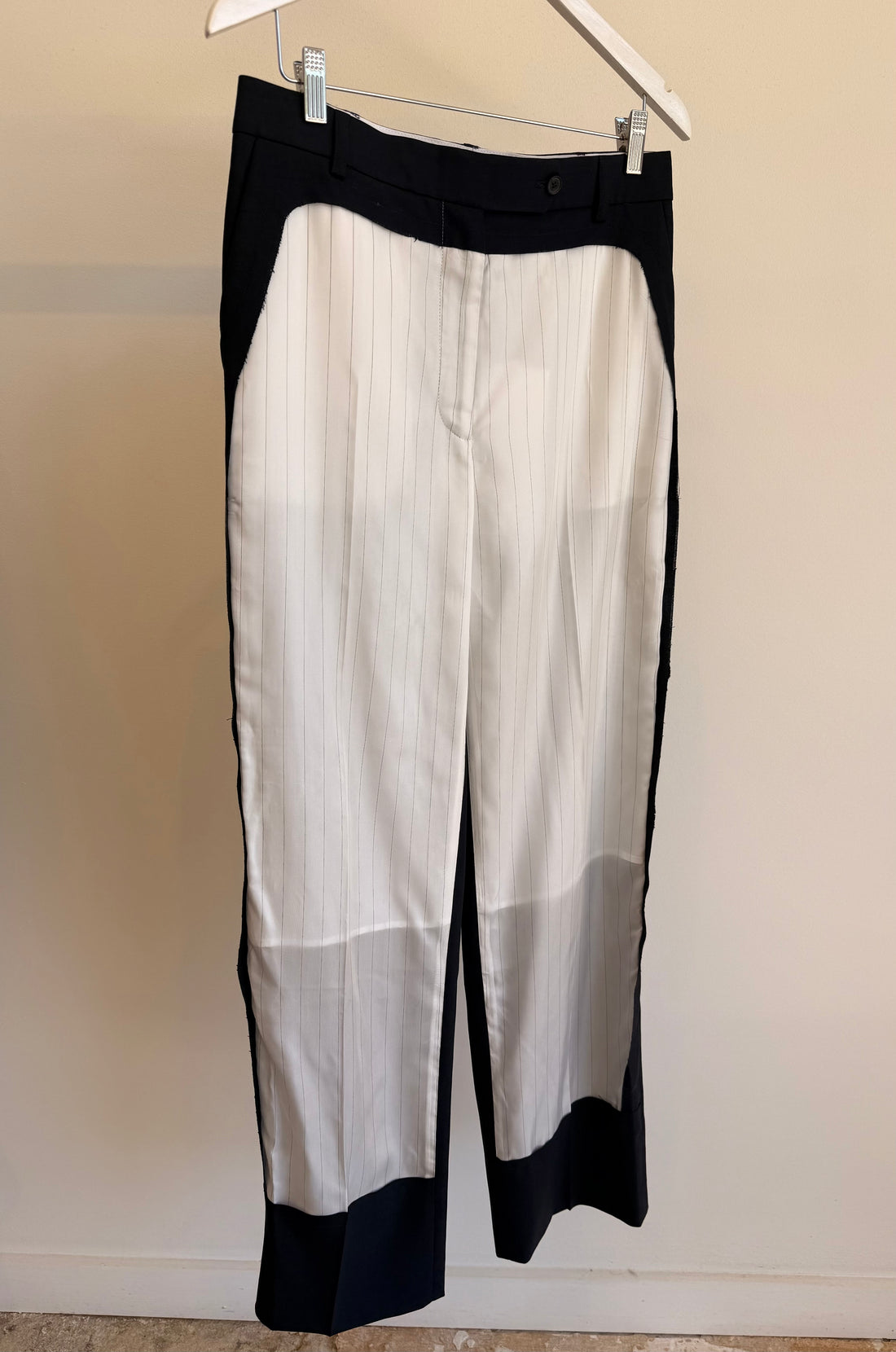 Crag Cutted Pants = Navy/White