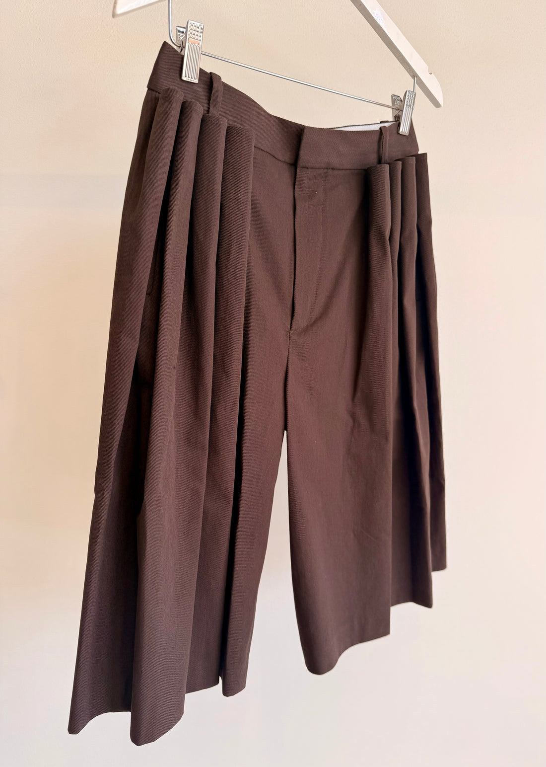 Tucked Pleated Wide Leg Short - Brown
