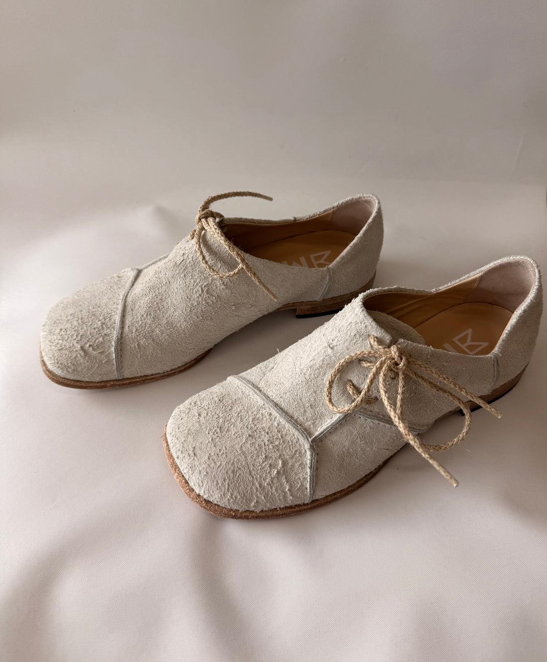 Asymetrical Derby Shoe - Latte