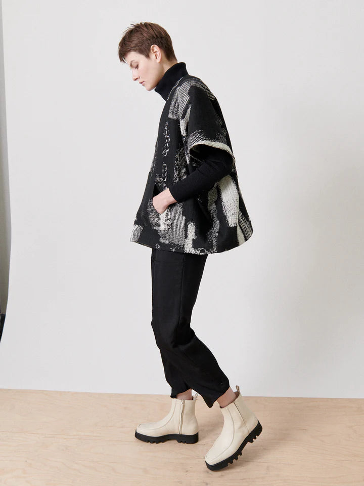 Elie top - Black / White