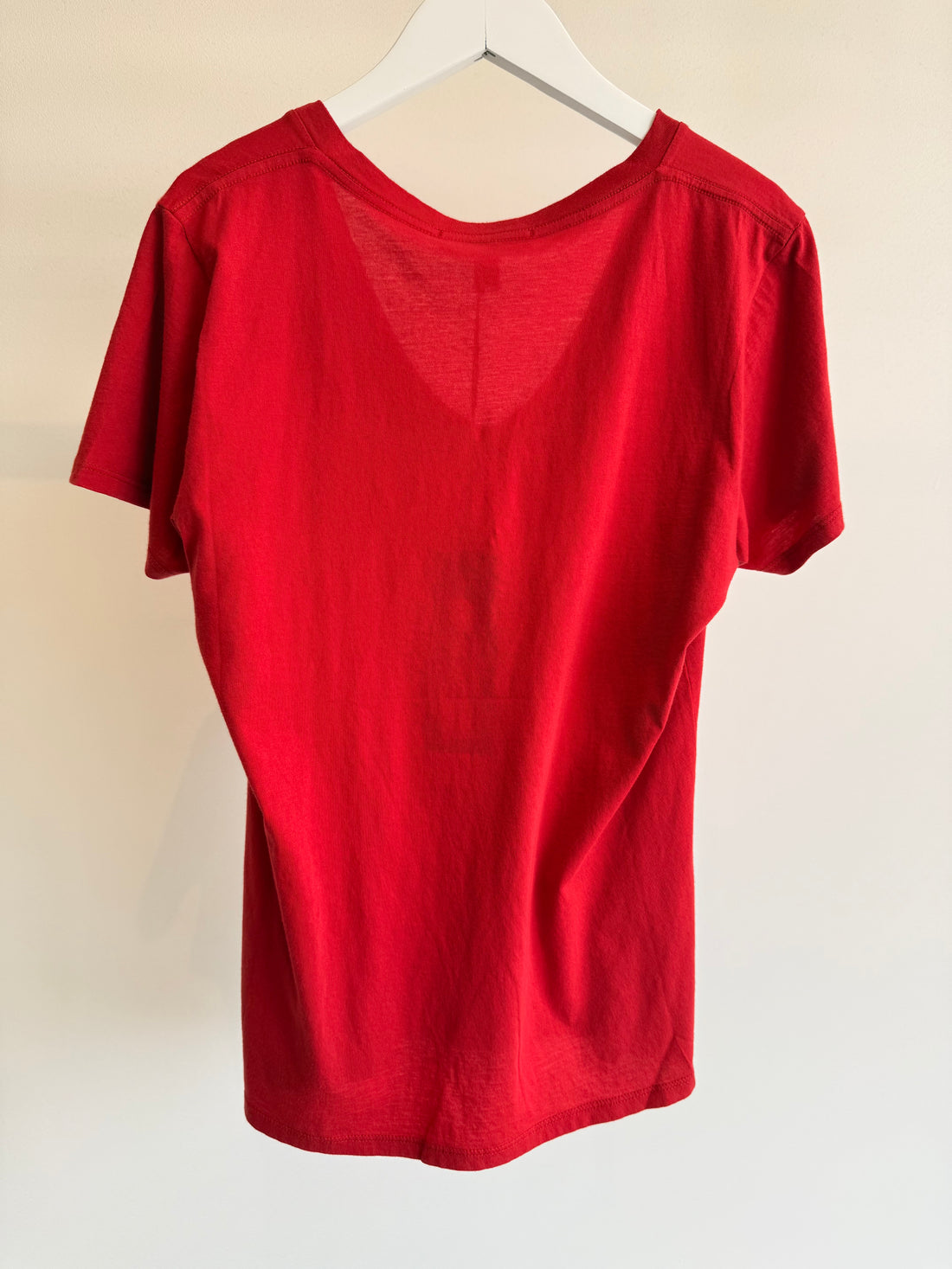Carol VNeck Tee - Washed Red