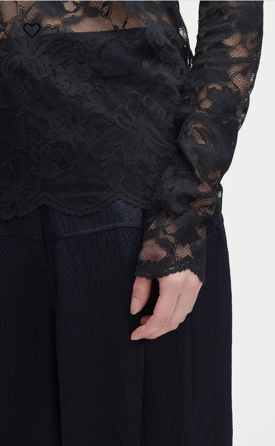 Recall Top - Black Lace