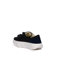 Tura Sneaker - Black